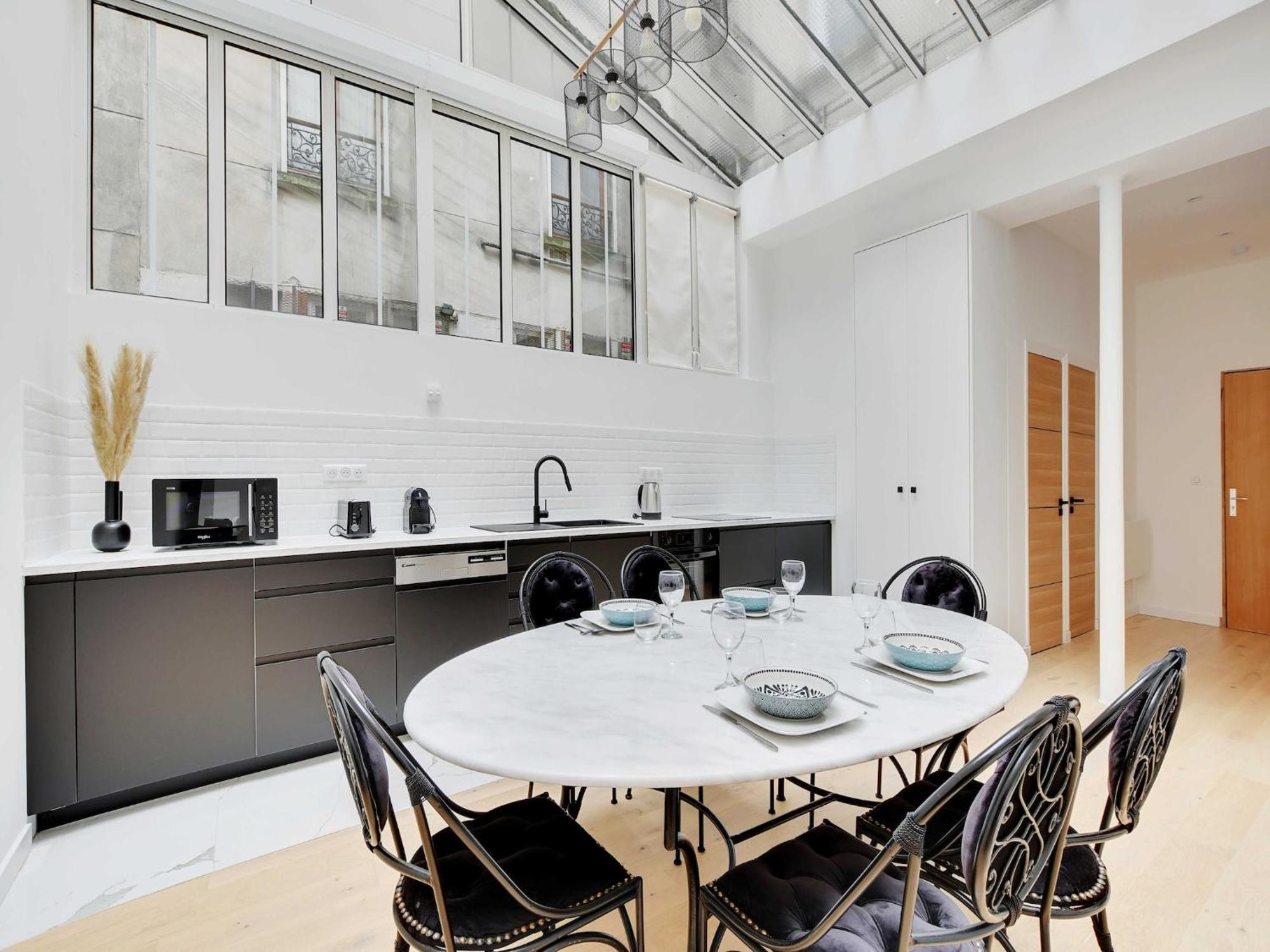 Authentique - 1br- 2p- Voltaire Appartement *